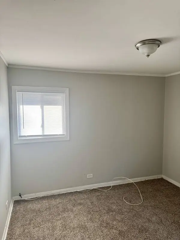 1212 E 151st Street, Dolton, IL 60419