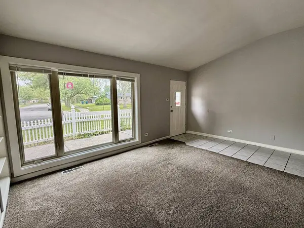 395 166th Street, Calumet City, IL 60409