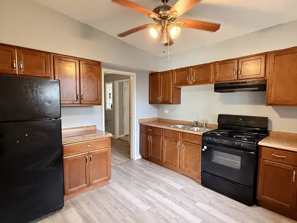 1133 Parkview Avenue, Chicago Heights, IL 60411