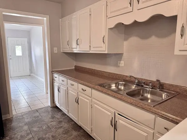 395 166th Street, Calumet City, IL 60409