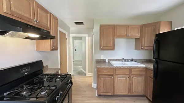 15031 Hamlin Avenue, Midlothian, IL 60445