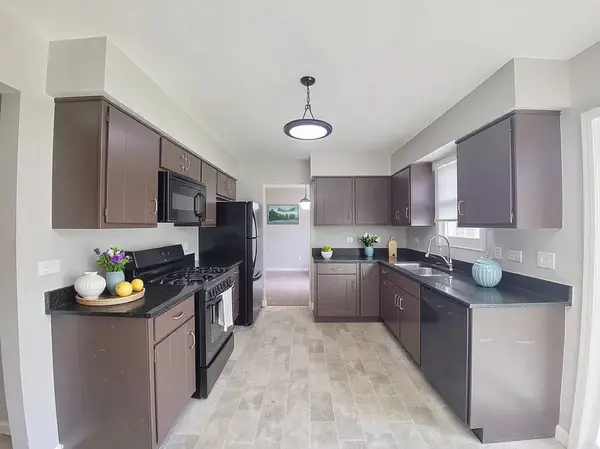 6037 Spring Lane, Matteson, IL 60443