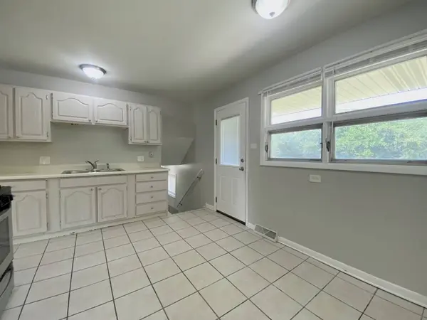 634 Lexington Drive, Chicago Heights, IL 60411