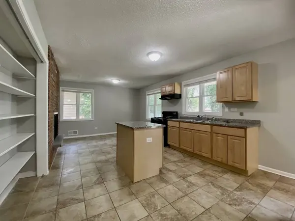 18823 Ashland Avenue, Homewood, IL 60430