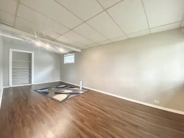 18747 Sherman Street, Lansing, IL 60438