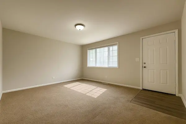 2313 Joppa Avenue, Zion, IL 60099