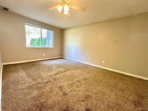 308 N Clifton Avenue, Elgin, IL 60123