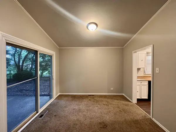 129 Warwick Street, Park Forest, IL 60466