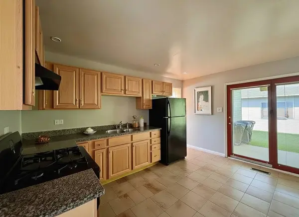 15542 S Park Avenue, South Holland, IL 60473