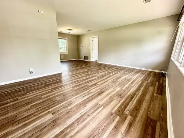 34W744 N James Drive, St. Charles, IL 60174