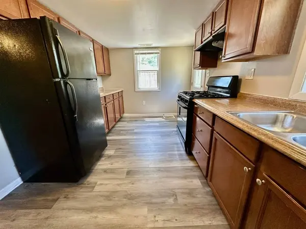 308 N Clifton Avenue, Elgin, IL 60123