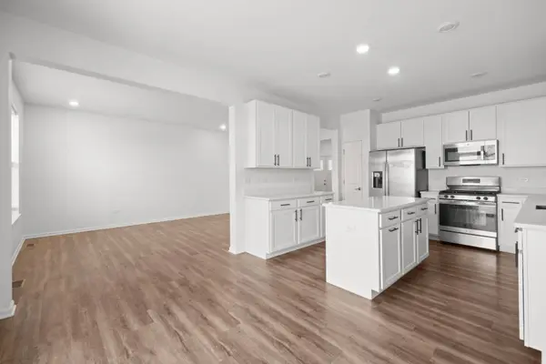 15020 W Quincy Circle, Manhattan, IL 60442