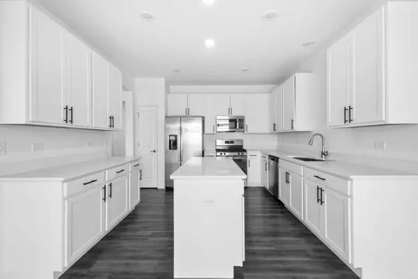 15020 W Quincy Circle, Manhattan, IL 60442