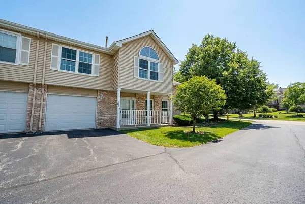 16013 Laurel Drive, Orland Park, IL 60462