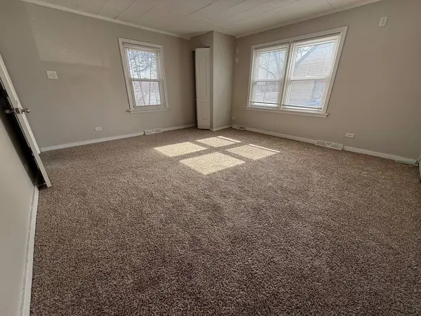 14448 Kilbourne Avenue, Midlothian, IL 60445
