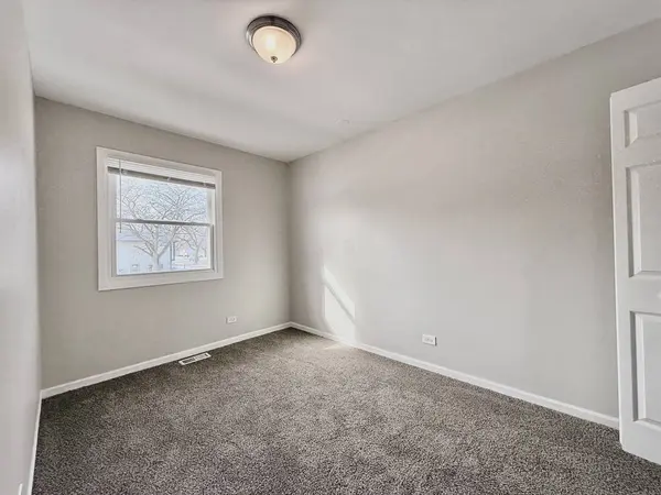 17213 Springtide Lane, Hazel Crest, IL 60429