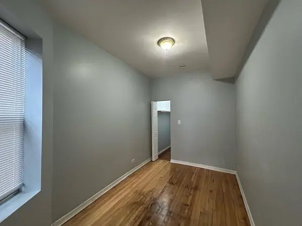 1330 S Lawndale Avenue, Chicago, IL 60623