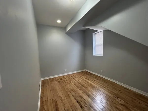 1330 S Lawndale Avenue, Chicago, IL 60623