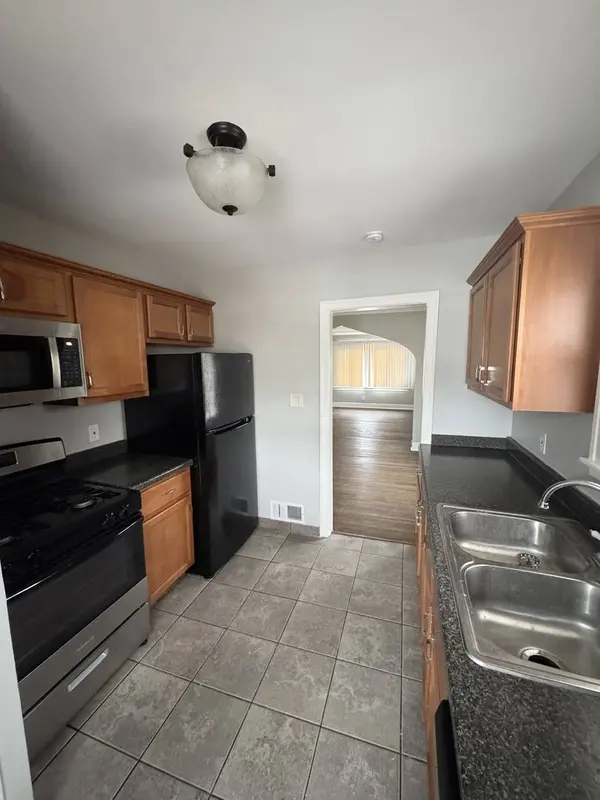 1317 N Raynor Avenue, Joliet, IL 60435