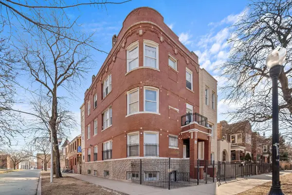 2435 S California Boulevard, Chicago, IL 60623