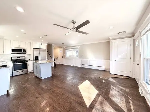 1338 W 108th Place, Chicago, IL 60643