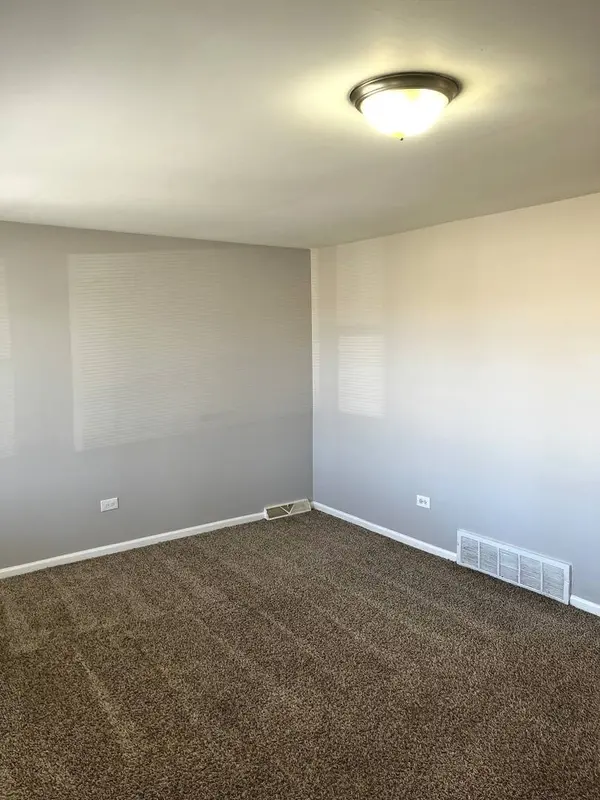 13055 S BUFFALO Avenue, Chicago, IL 60633