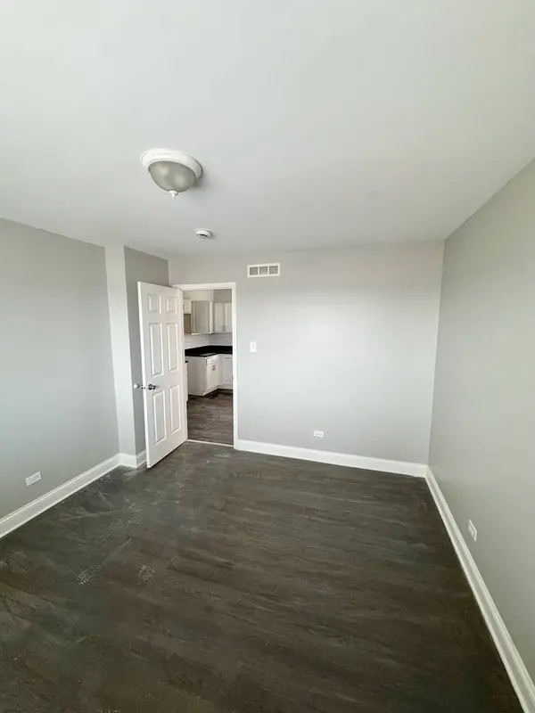 340 155th Place, Calumet City, IL 60409