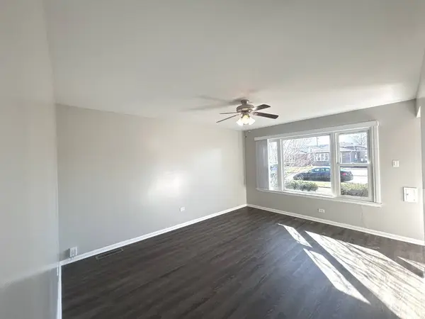 12725 S Saginaw Avenue, Chicago, IL 60633