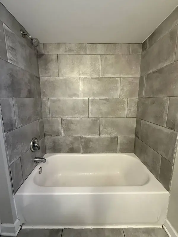 4630 S Honore Street, Chicago, IL 60609