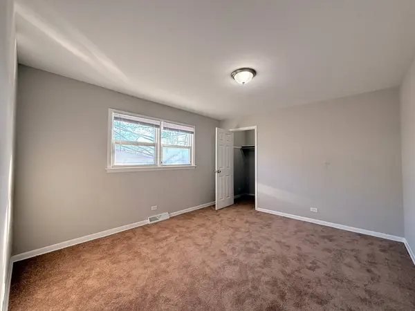 15565 Madison Avenue, Dolton, IL 60419