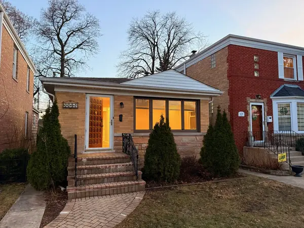6217 W Peterson Avenue, Chicago, IL 60646