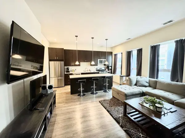 1750 W North Avenue #2, Chicago, IL 60622