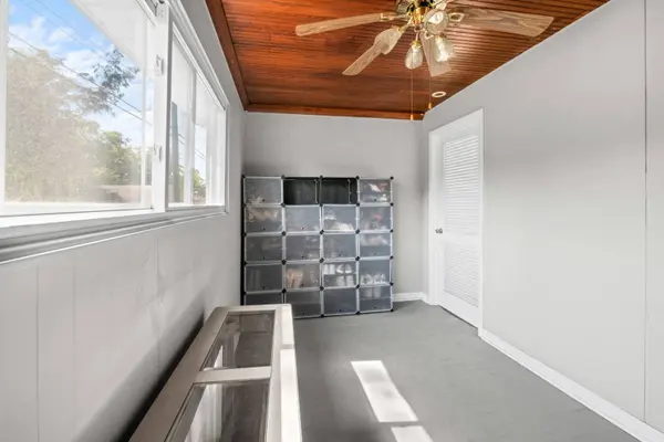 4333 Blanchan Avenue, Brookfield, IL 60513