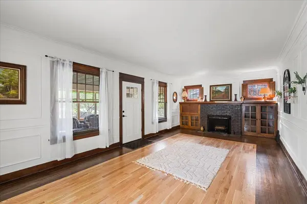 246 W Lake Street, Barrington, IL 60010
