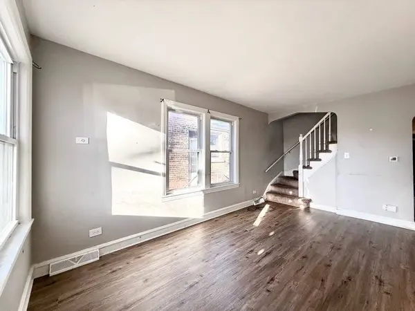 10921 S Avenue H, Chicago, IL 60617