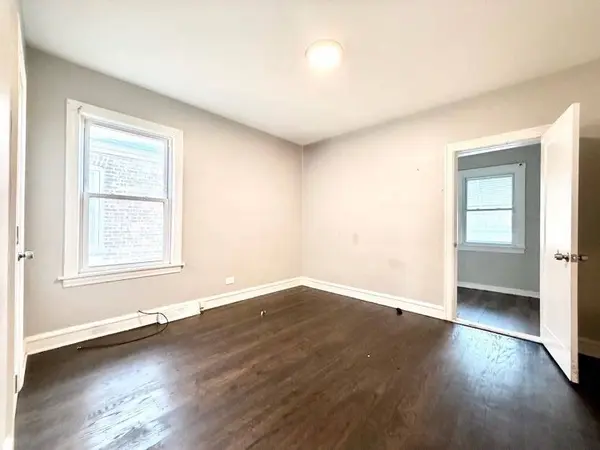 10921 S Avenue H, Chicago, IL 60617