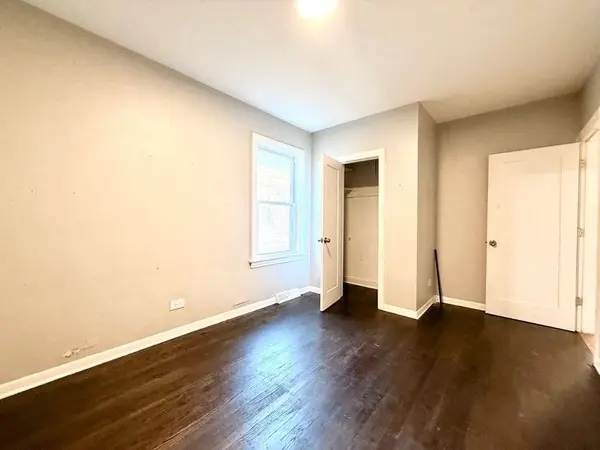 10921 S Avenue H, Chicago, IL 60617