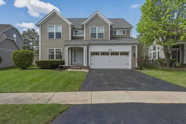 1524 Woodbury Circle, Gurnee, IL 60031