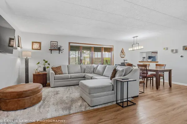 9729 Mill E Court #B1, Palos Park, IL 60464