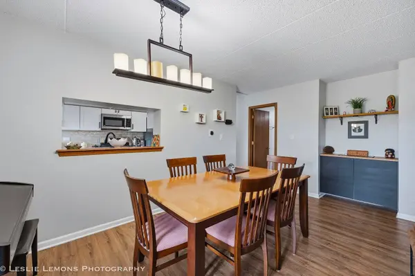 9729 Mill E Court #B1, Palos Park, IL 60464