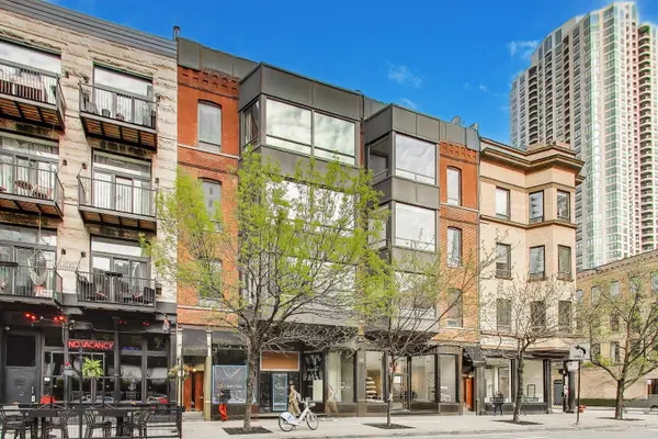 503 N Wells Street #3, Chicago, IL 60654