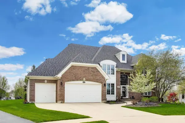 1N644 WOODHALL Court, Winfield, IL 60190