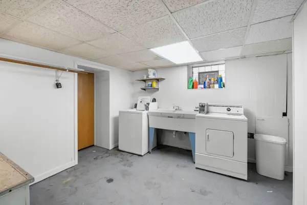 607 Walnut Street, Lemont, IL 60439