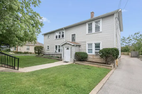 607 Walnut Street, Lemont, IL 60439