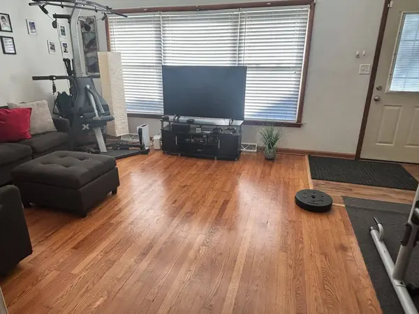557 E Division Street #2, Lockport, IL 60441