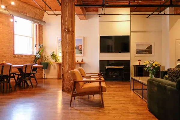 550 N Kingsbury Street #111, Chicago, IL 60654
