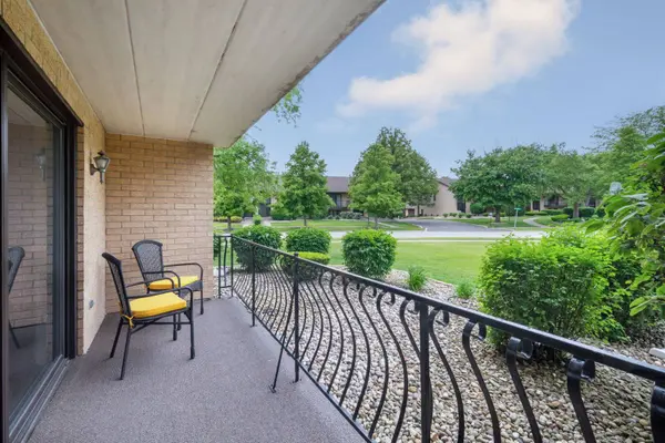 15651 Garden View Court #1D, Orland Park, IL 60462