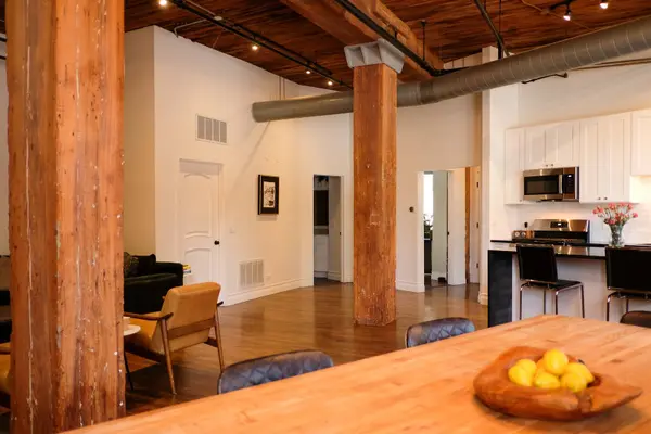550 N Kingsbury Street #111, Chicago, IL 60654
