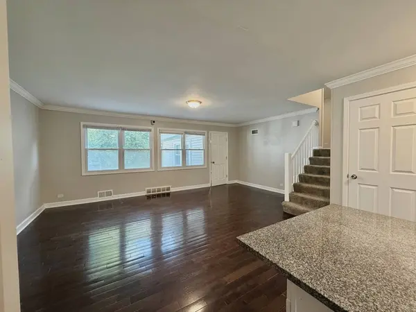 2045 Downey RD, Homewood, IL 60430