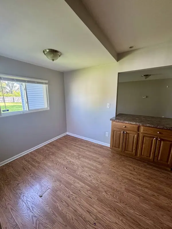 201 W 10TH ST, Chicago Heights, IL 60411